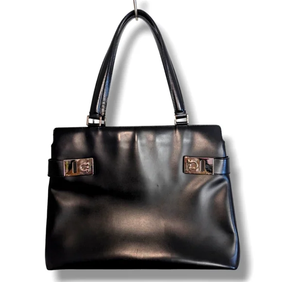 Salvatore Ferragamo | Gancini Italian Black Leather Women's Handbag - Picture 1 of 6